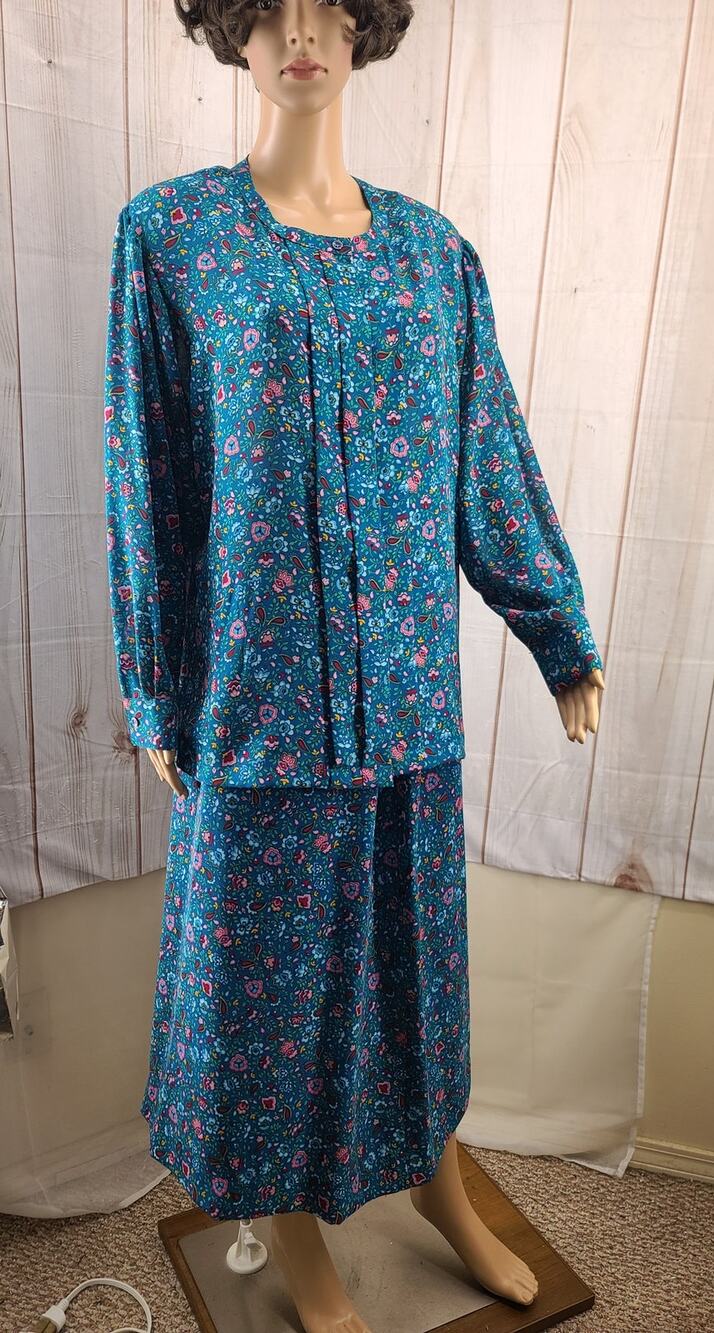 The Villager 2-Pc Blouse & Skirt Set Women 20W Long Sleeves Floral Midi